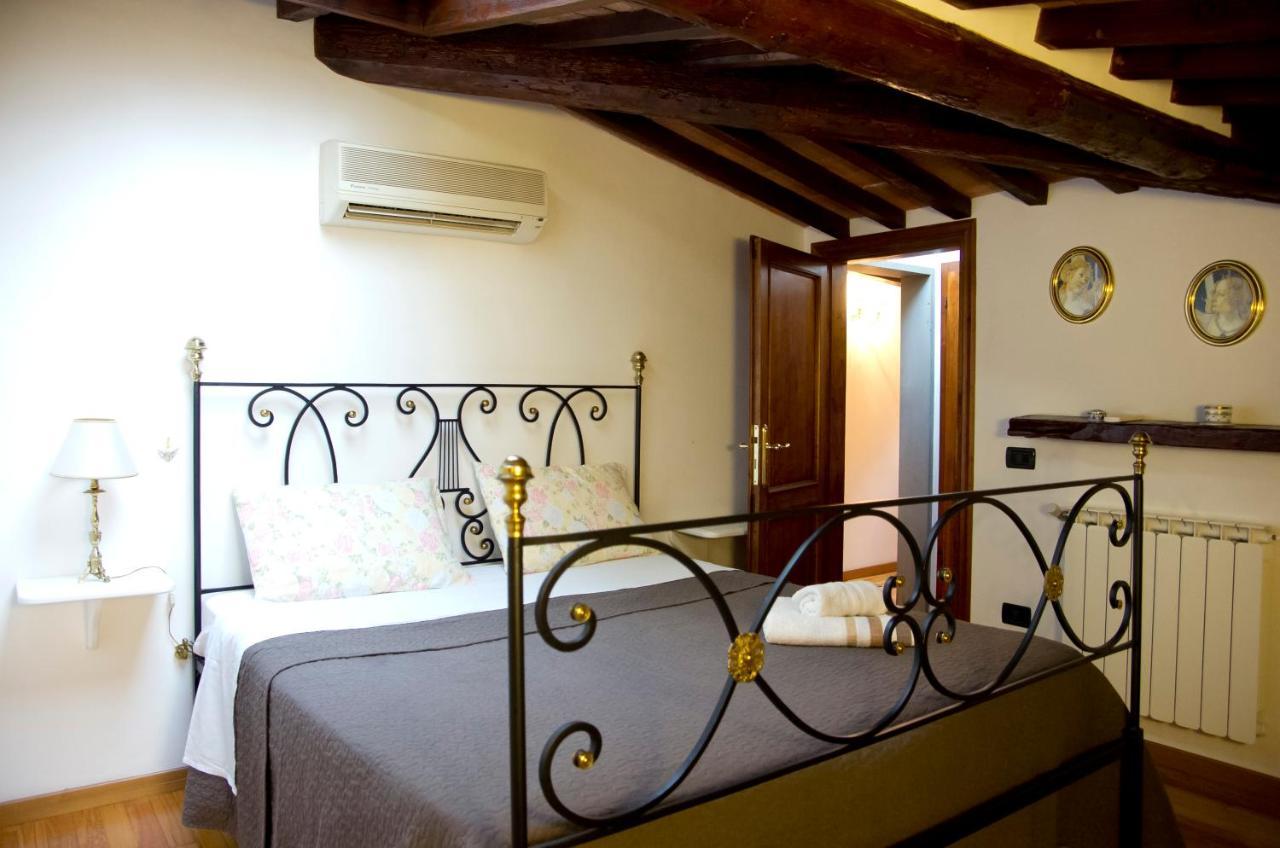 Artisti In With Great A/c Appartamento Firenze